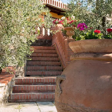 Σπίτι διακοπών Borgo Della Limonaia-2 By Interhome *